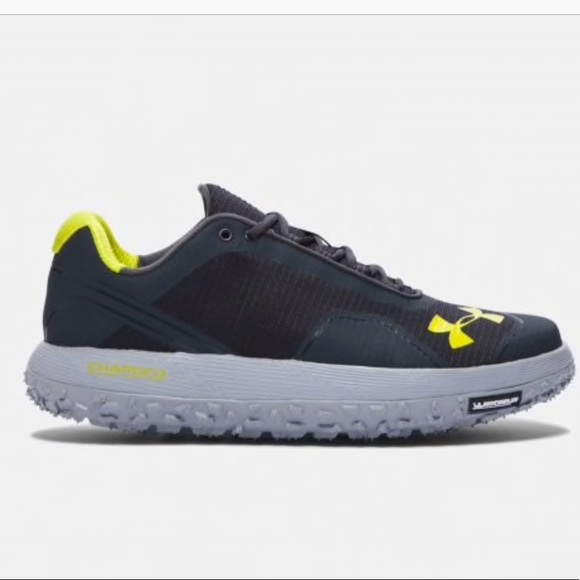 ua tire shoes